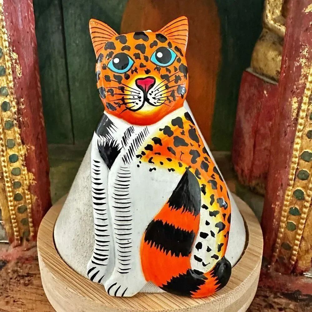 Vintage Hand-Painted Wooden Cat Brooch